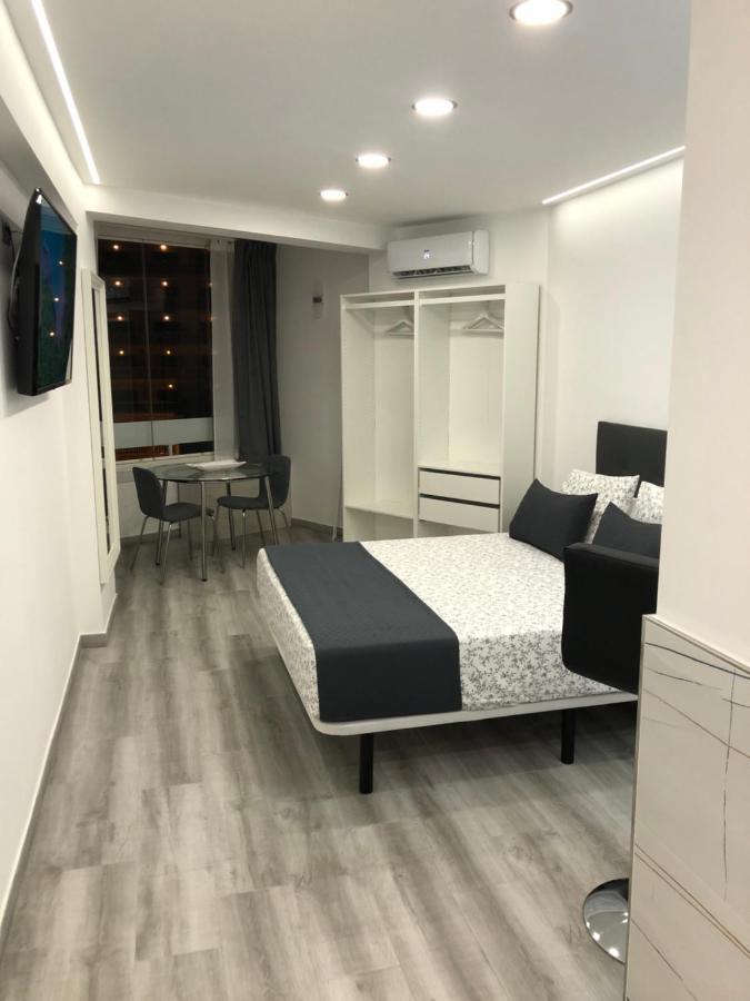 Suite Estudio 贝纳尔马德纳 外观 照片