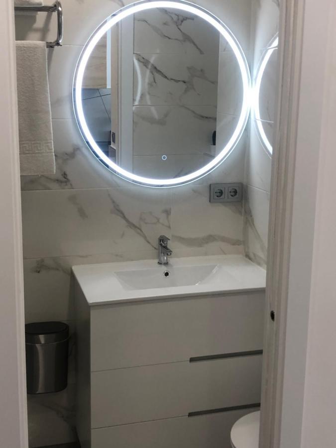 Suite Estudio 贝纳尔马德纳 外观 照片